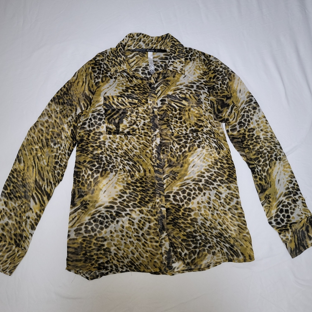 Kensie sheer animal print shirt xs